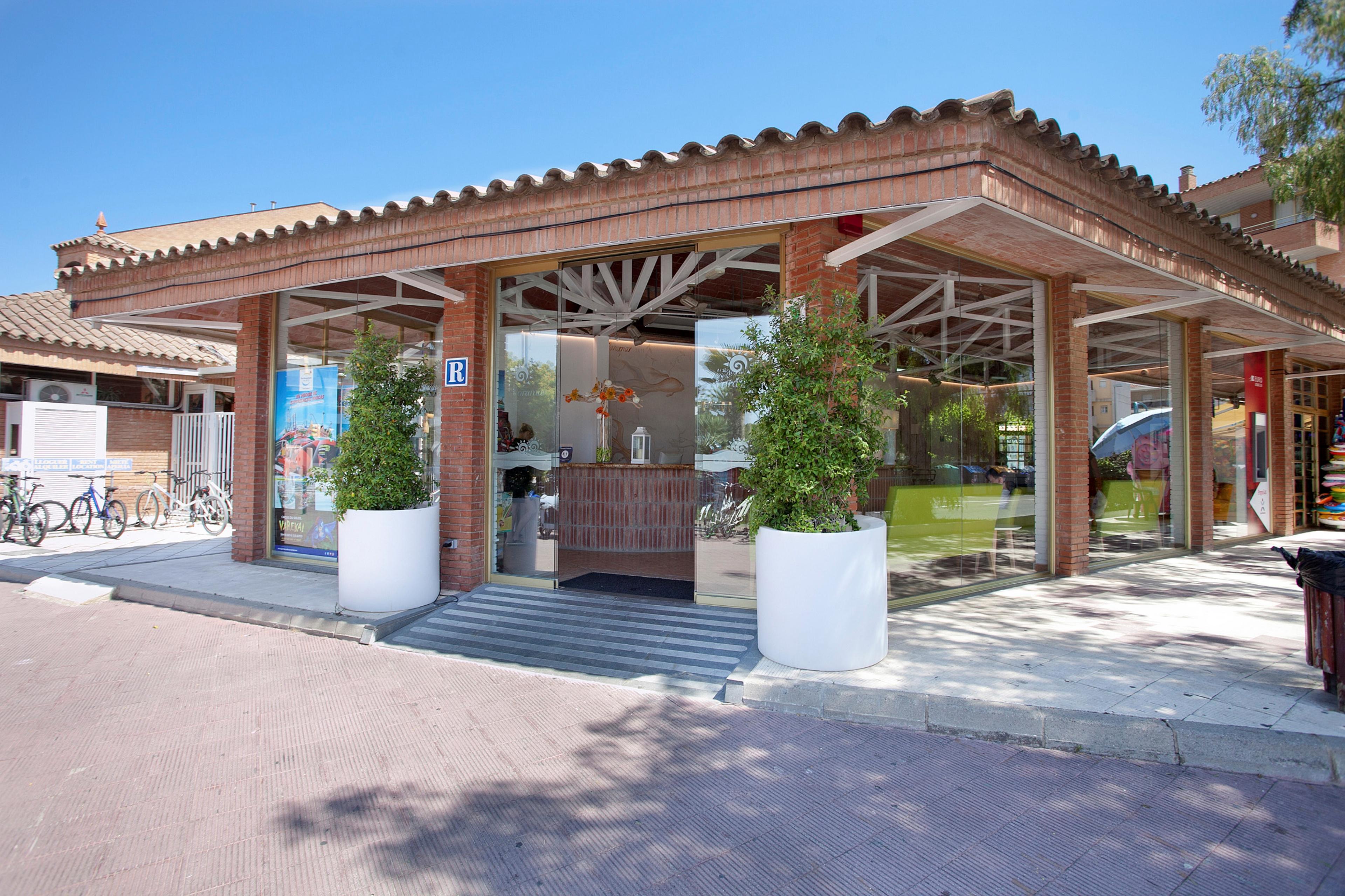 Voramar 3*
